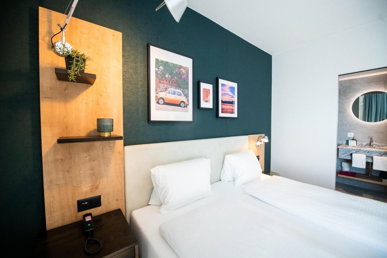 Ascona Lodge, Pool & Garden Retreat ภายนอก รูปภาพ